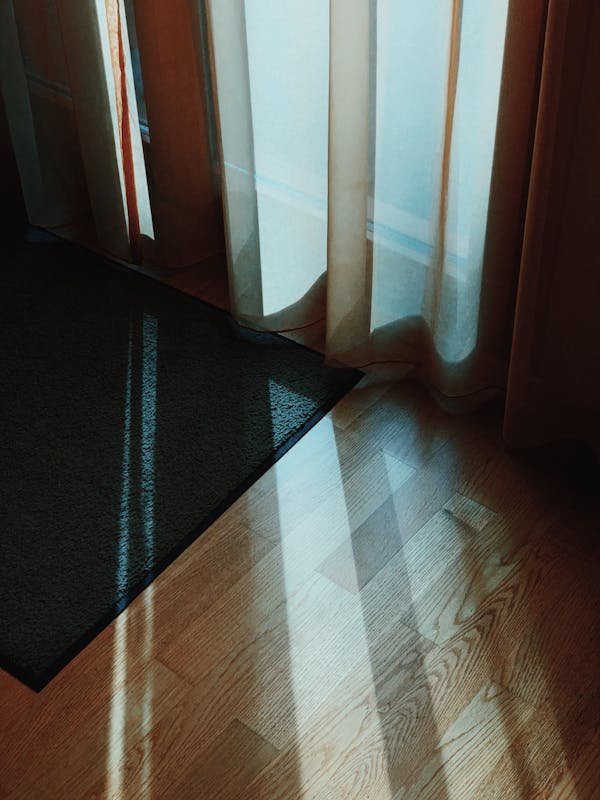 Rénovation de parquets à paris : faites briller votre sol